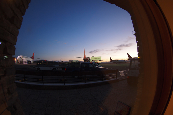 イヴァト空港